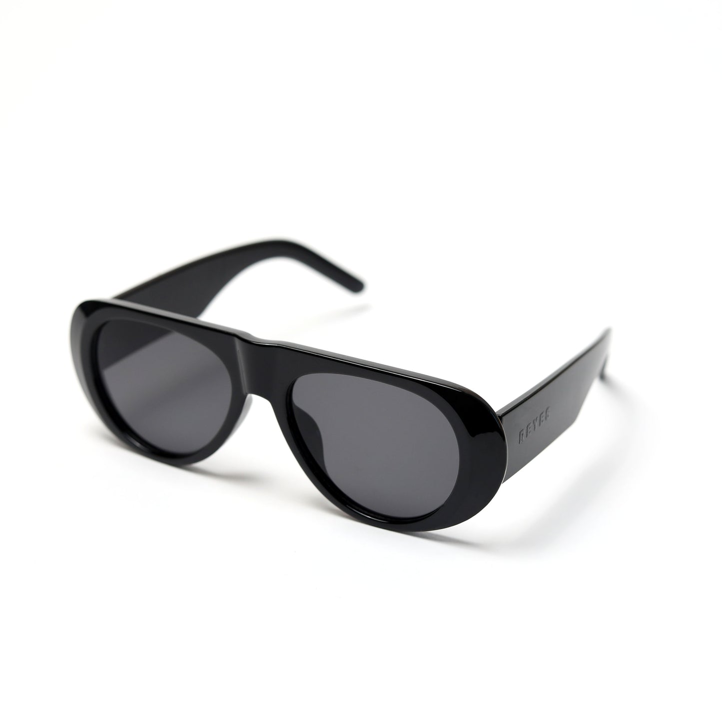 ST TROPEZ BLACK
